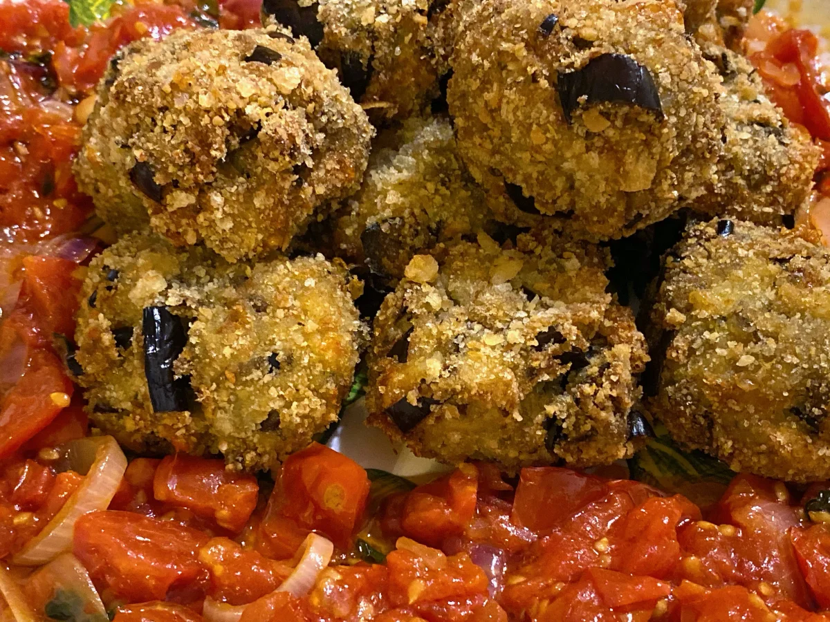 Le polpette con la ricotta e le melanzane